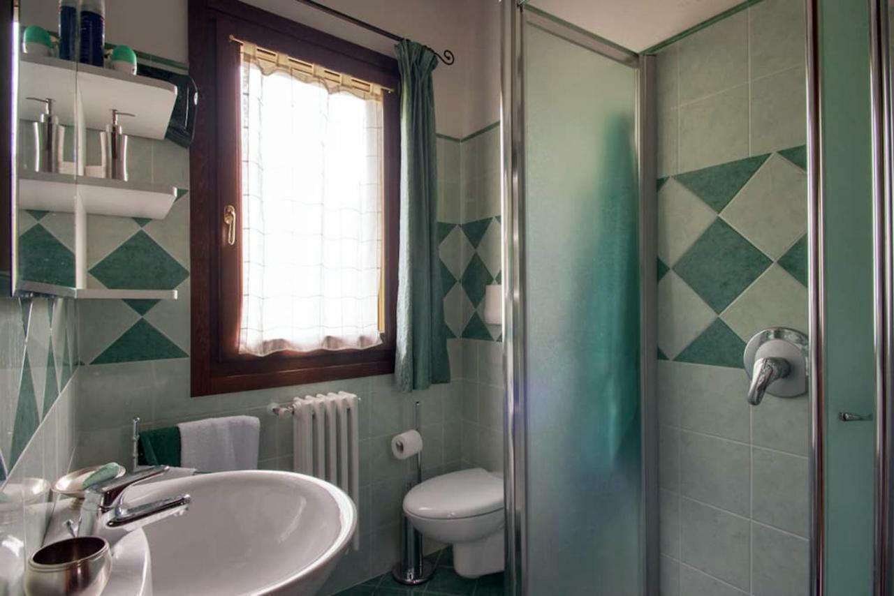Casa Vacanze Il Noce Sovere Bagian luar foto