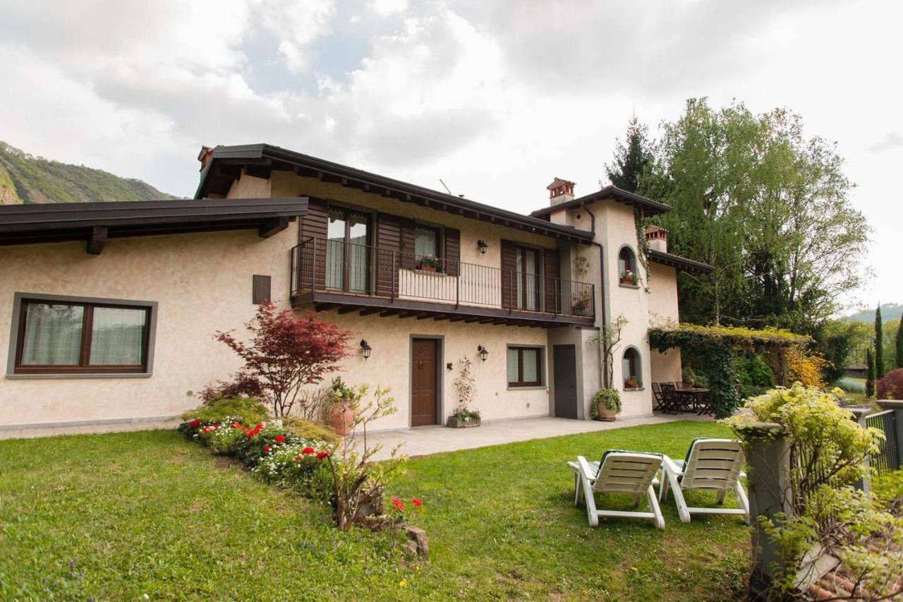 Casa Vacanze Il Noce Sovere Bagian luar foto